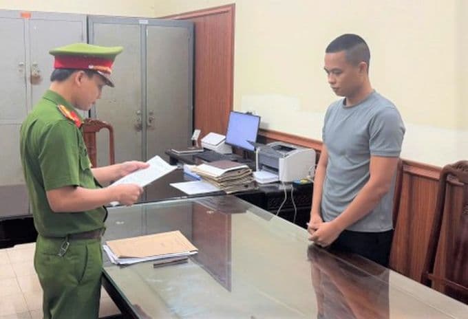 Công an khởi tố bị can Lê Văn Hải. Ảnh: Hoa Lư
