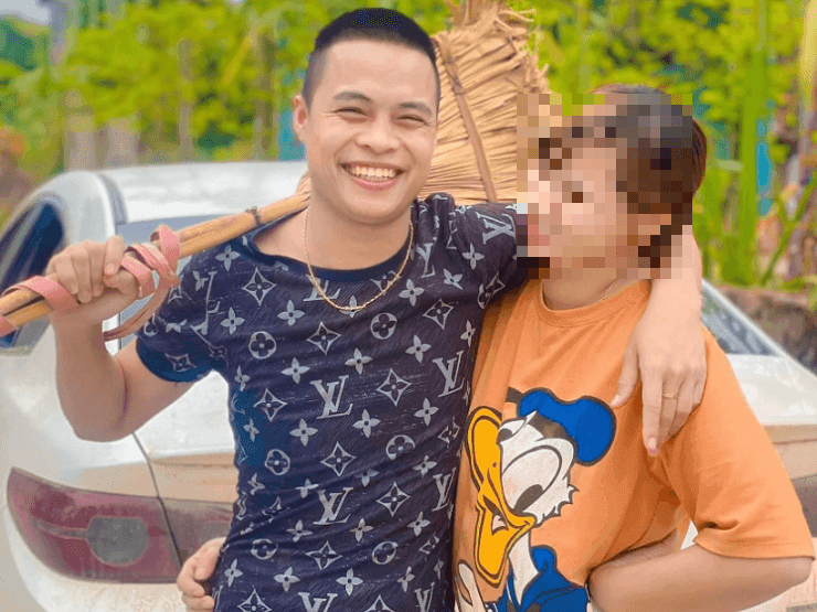 Lê Văn Hải - chủ kênh TikTok "Gia đình Hải Sen".