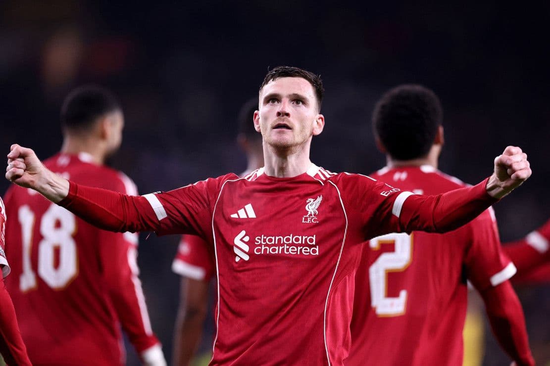 Andrew Robertson ăn mừng bàn thắng mở tỷ số, khởi đầu màn phục hận của Liverpool.