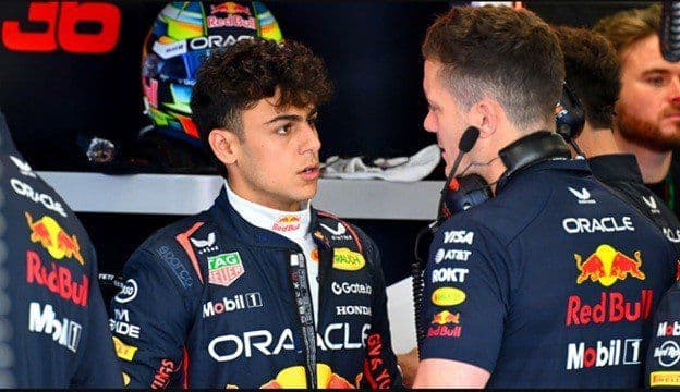 Arvid Lindblad, tài năng trẻ của Red Bull, ra mắt F1 tại British GP 2025, báo hiệu tương lai F1.