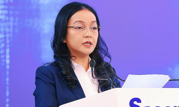 Bà Nguyễn Đức Thạch Diễm tại đại hội cổ đông thường niên Sacombank năm 2025. Ảnh: Sacombank