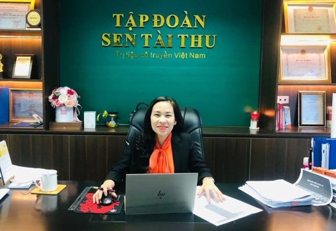 Bà Nguyễn Thị Lan Hương, cựu tổng giám đốc Sen Tài Thu, tại văn phòng công ty, nơi các kế hoạch lừa đảo được thực hiện