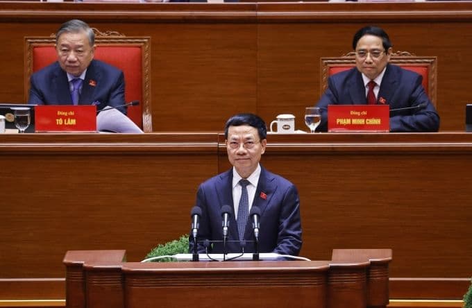 Bộ trưởng Nguyễn Mạnh Hùng phát biểu về tầm nhìn phát triển Việt Nam tại Đại hội Đảng.