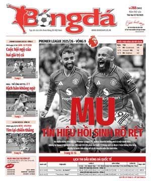 Bìa báo Bóng đá tổng hợp kết quả và tin tức các trận đấu đêm qua, nổi bật là Man Utd.