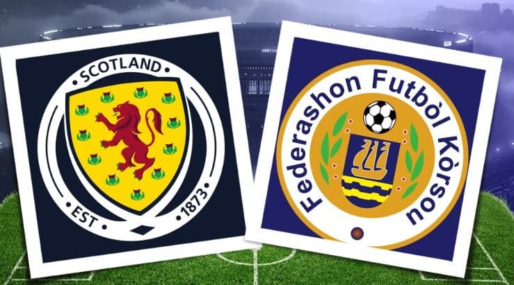 Biểu tượng của đội tuyển bóng đá Scotland và Curaçao đối đầu nhau, tượng trưng cho trận giao hữu quốc tế.