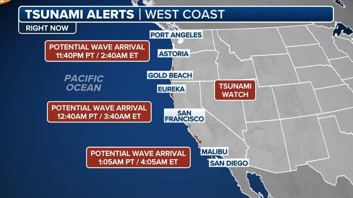 Bản đồ cảnh báo sóng thần cho thấy sự lan rộng và tốc độ của sóng trên Thái Bình Dương