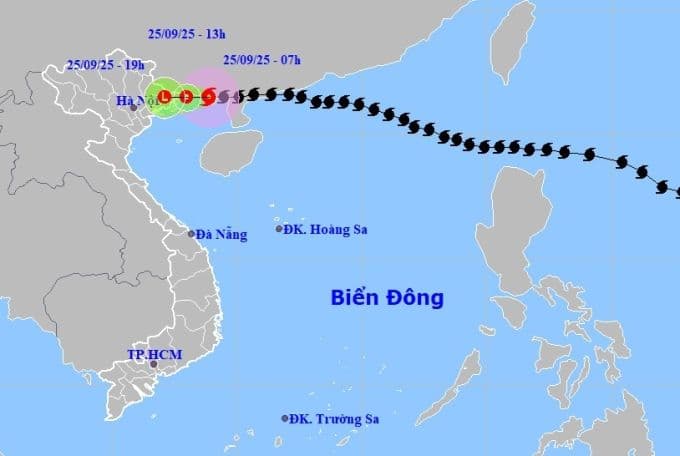 Bản đồ dự báo đường đi và khu vực ảnh hưởng của bão Ragasa trên Biển Đông