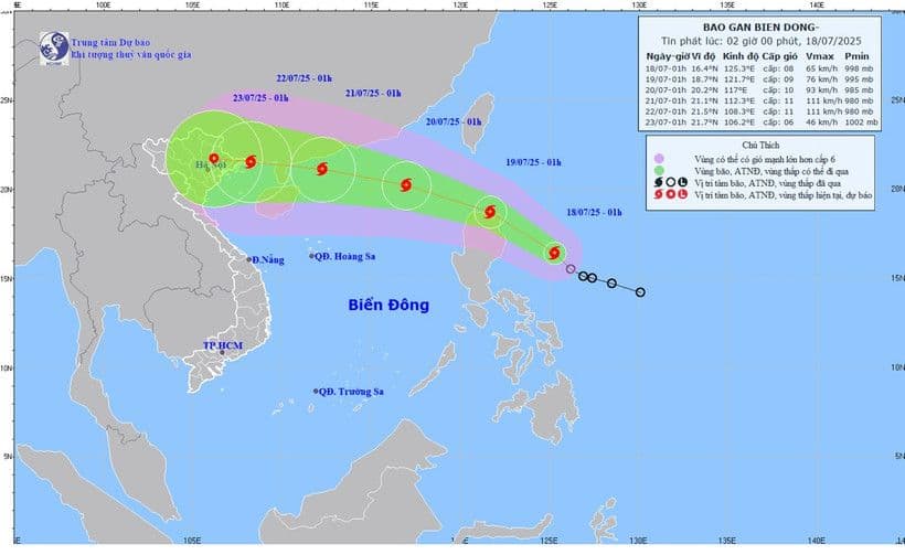 Bản đồ dự báo quỹ đạo và cường độ Bão Wipha 2025 trên Biển Đông