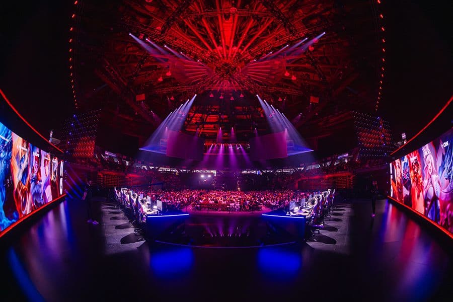 Bảng đấu MSI 2025 cho thấy cặp đấu T1 chạm trán CFO, biểu tượng cho áp lực từ nhà vô địch lịch sử.