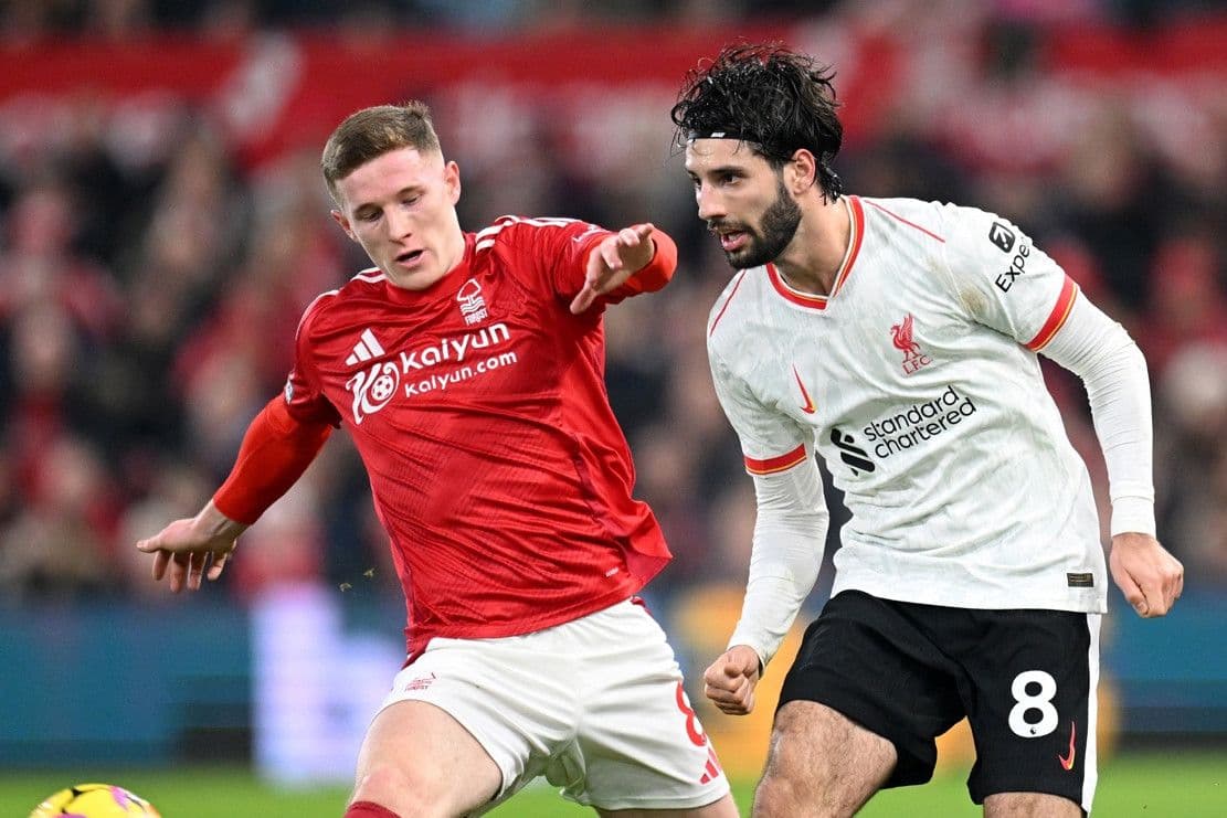 Bảng xếp hạng Ngoại hạng Anh cho thấy vị trí của Liverpool sau trận thua sốc.