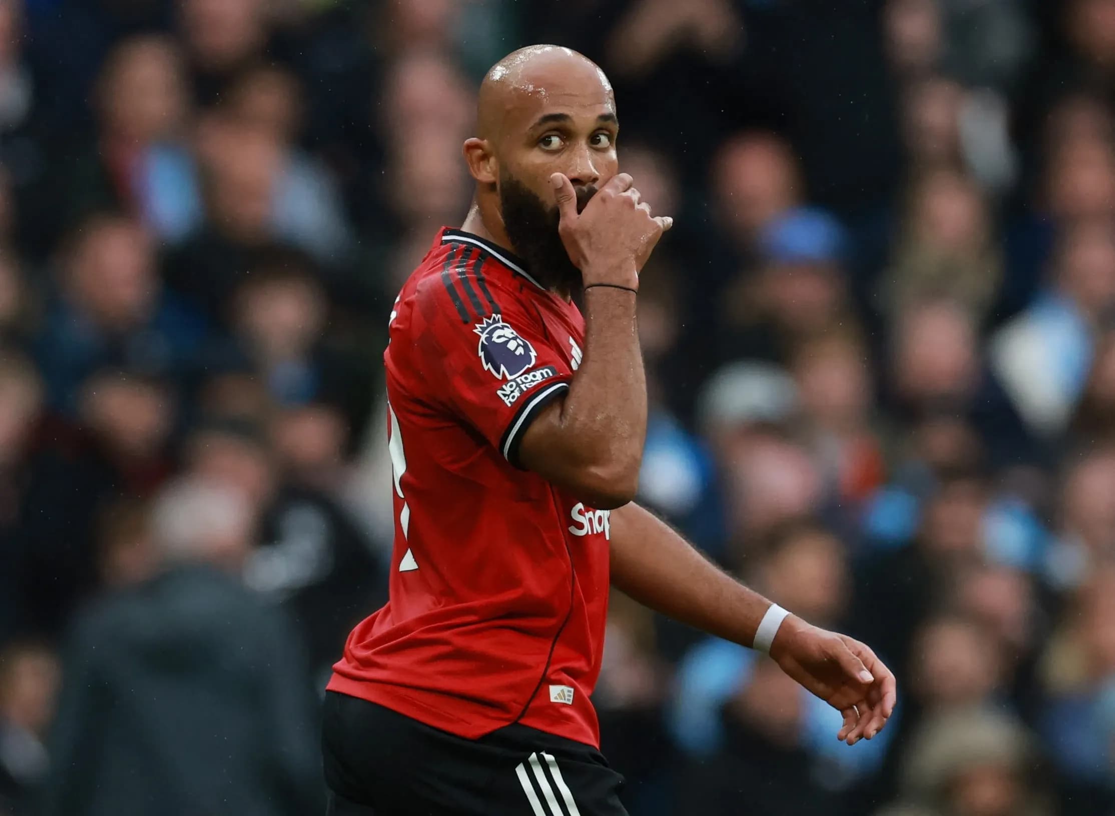 Bryan Mbeumo của Manchester United trên sân, niềm hy vọng giữa giai đoạn đầy bất ổn của Quỷ Đỏ