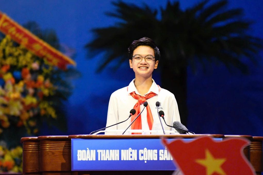 Cao Phú Quý phát biểu tại Đại hội Đoàn, thể hiện chân dung nghệ sĩ tri thức trẻ
