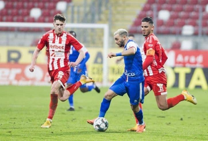 Các cầu thủ Atlanta United nỗ lực phòng ngự trước sức ép tấn công của đối thủ.