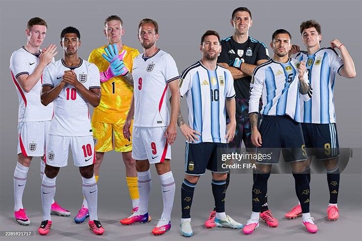 Các cầu thủ chủ chốt của Anh (Declan Rice, Jude Bellingham, Jordan Pickford, Harry Kane) và Argentina (Lionel Messi, Emiliano Martinez, Leandro Paredes, Alexis Mac Allister) đối đầu nhau trong trận bán kết World Cup 2026.