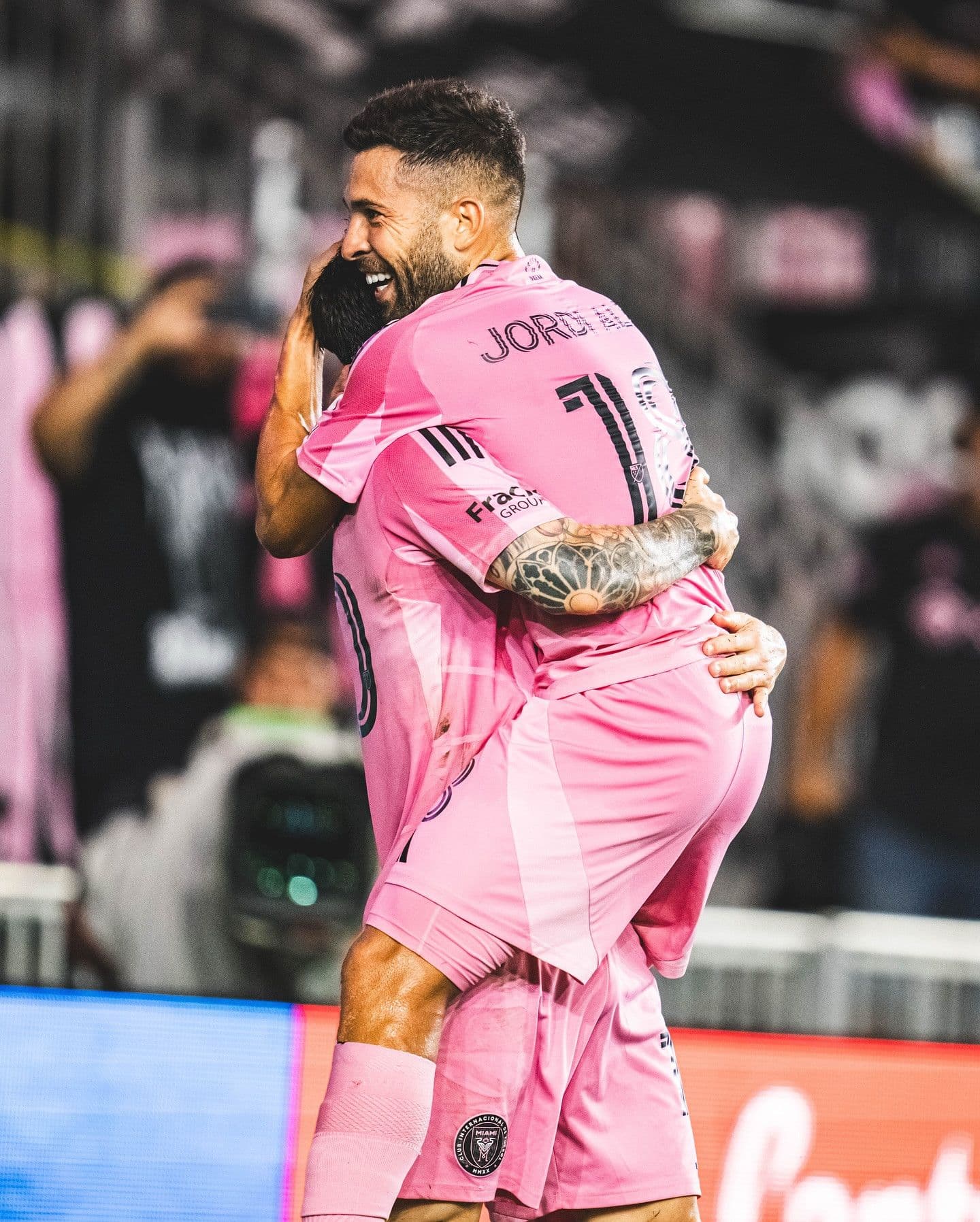 Các cầu thủ Inter Miami ăn mừng chiến thắng, thể hiện di sản thành công mà Messi mang lại cho đội bóng