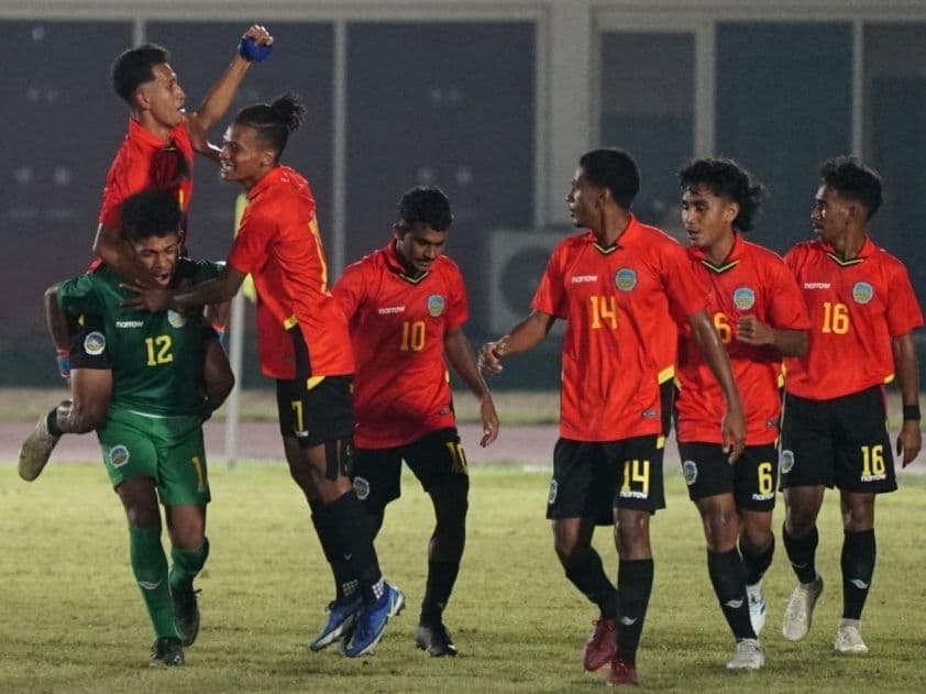 Các cầu thủ U23 Đông Timor ăn mừng bàn thắng trong khuôn khổ vòng loại U23 châu Á.