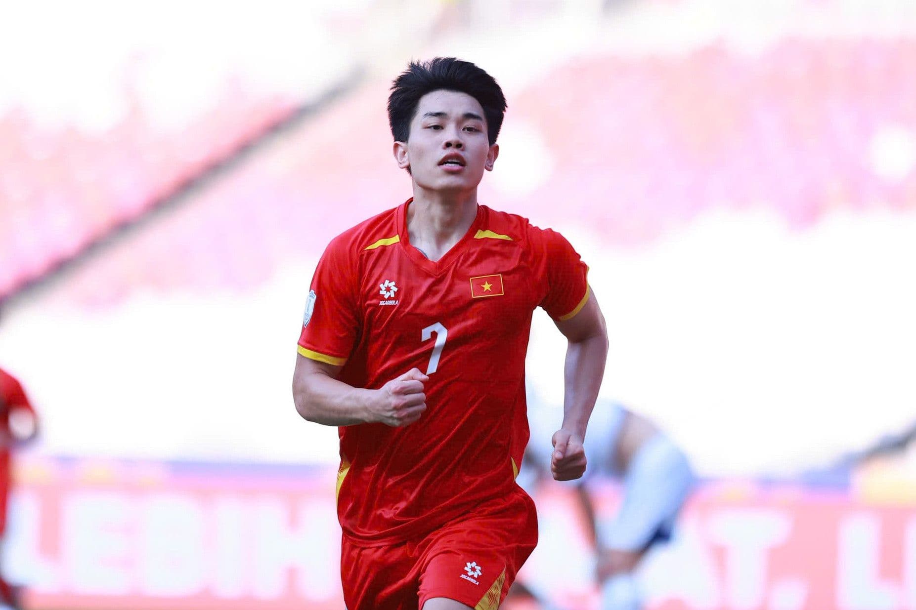 Các cầu thủ U23 Việt Nam ăn mừng chiến thắng 2-1 trước U23 Philippines, giành quyền vào chung kết.