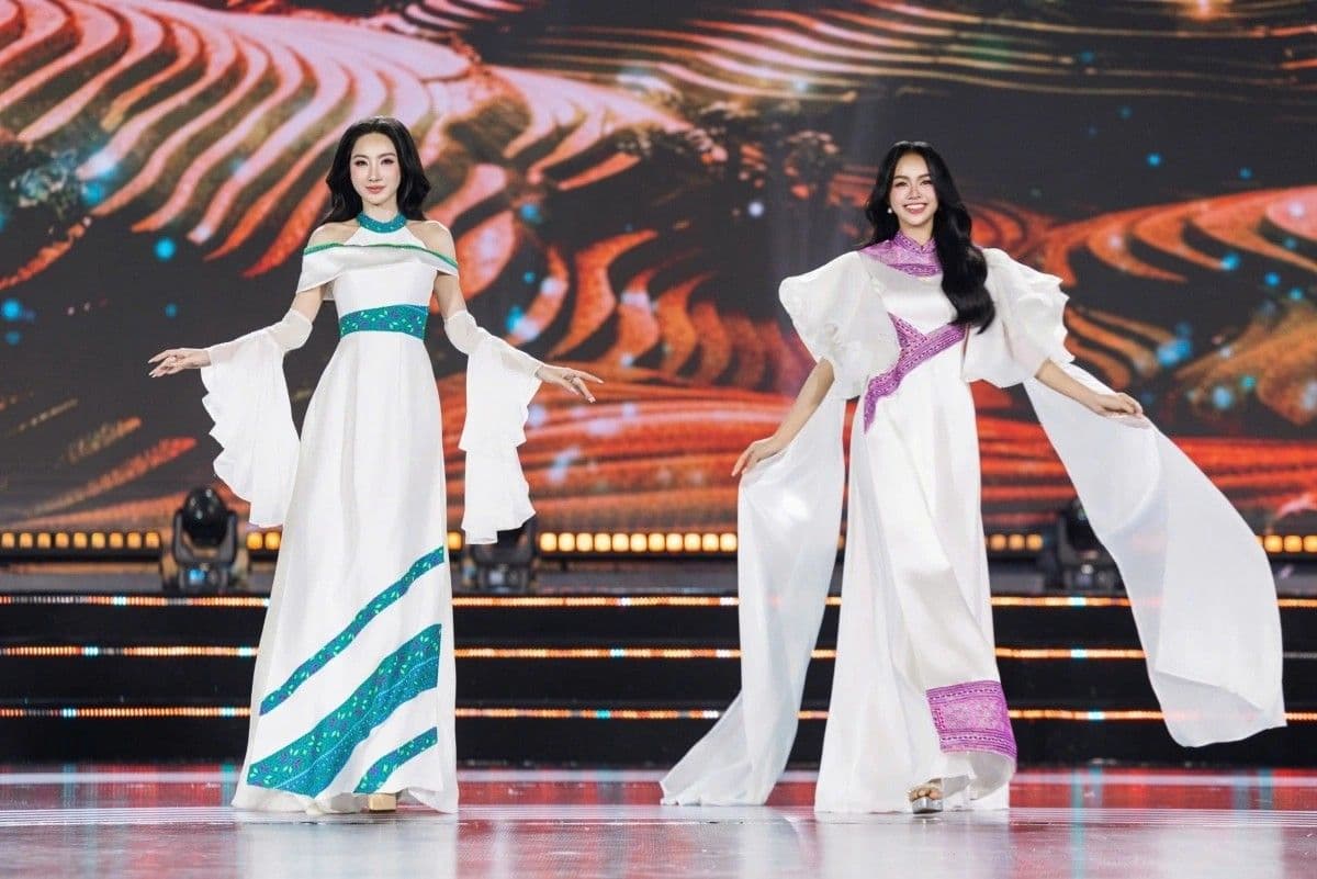 Các thí sinh Miss World Vietnam trình diễn áo dài, tôn vinh vẻ đẹp văn hóa Việt Nam.