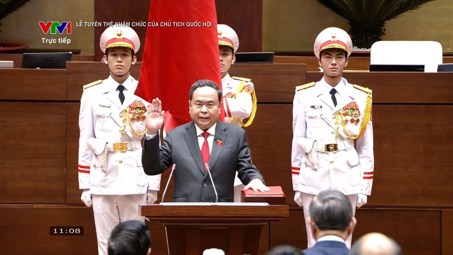 Chủ tịch nước mới tuyên thệ nhậm chức trước Quốc hội, thể hiện trọng trách quốc gia.