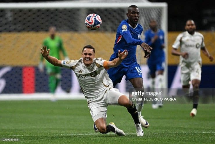 Chelsea tấn công không quá hay trong hiệp một