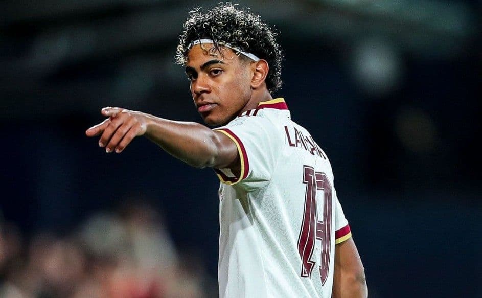 Chân dung cầu thủ trẻ Lamine Yamal của đội tuyển Tây Ban Nha.