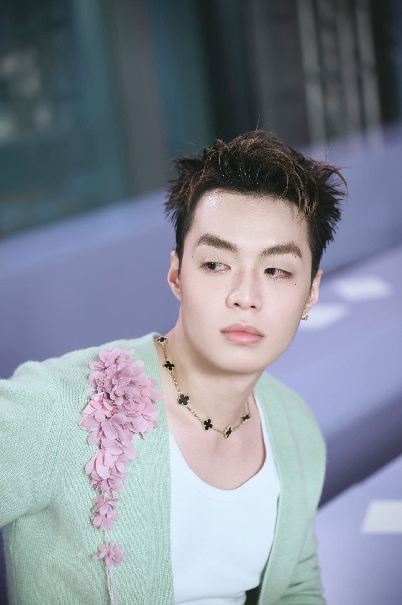 Chân dung rapper Negav, người đang nỗ lực giành lại niềm tin khán giả sau scandal.
