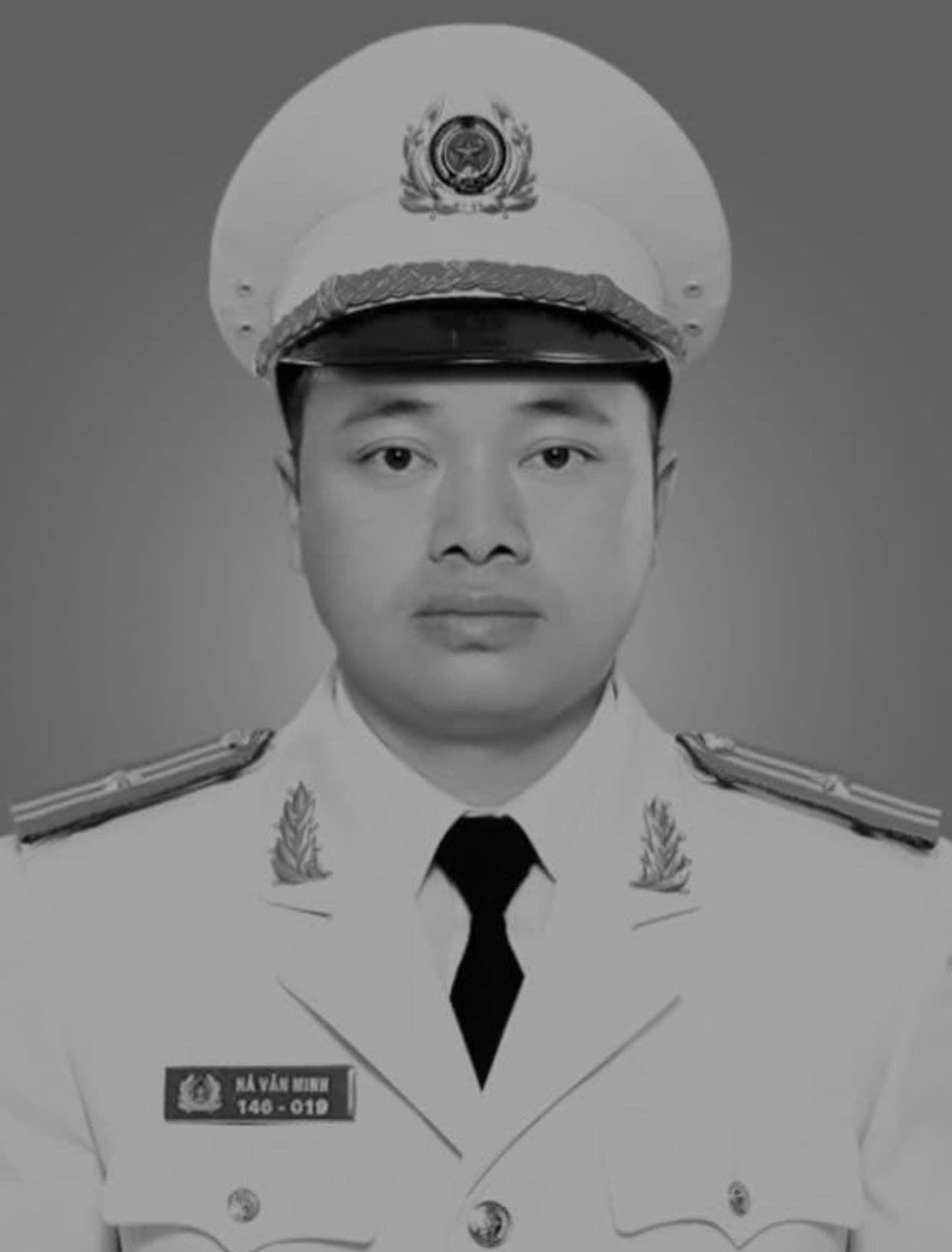 Chân dung Thiếu tá Hà Văn Minh, cán bộ CSGT Công an tỉnh Lai Châu đã hy sinh khi làm nhiệm vụ.