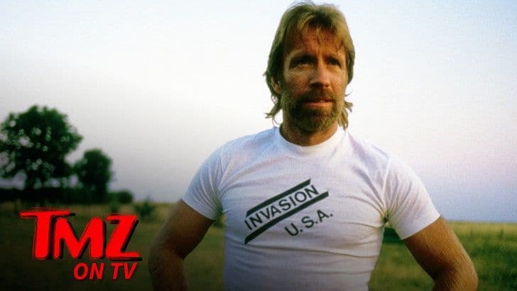 Chuck Norris trong vai người hùng hành động từ phim "Invasion U.S.A." thập niên 80.