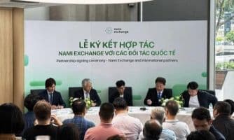 Chuyên gia an ninh mạng trình bày về vai trò điều phối của VNCERT trong phòng thủ không gian mạng.