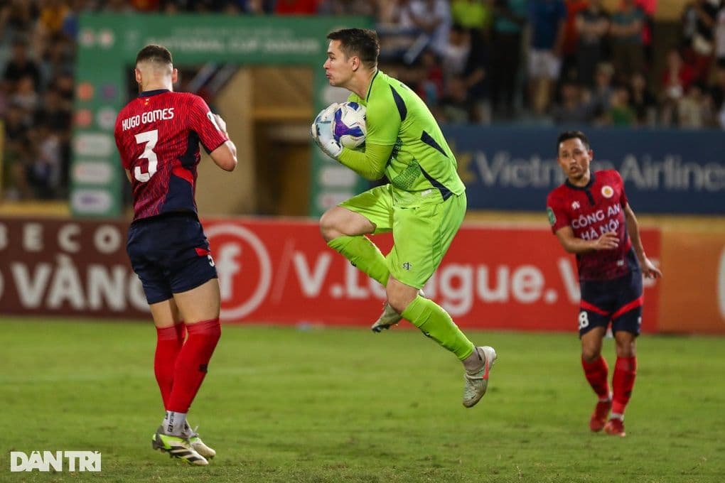 CLB Công an Hà Nội gặp Sông Lam Nghệ An ở chung kết Cúp Quốc gia - 2