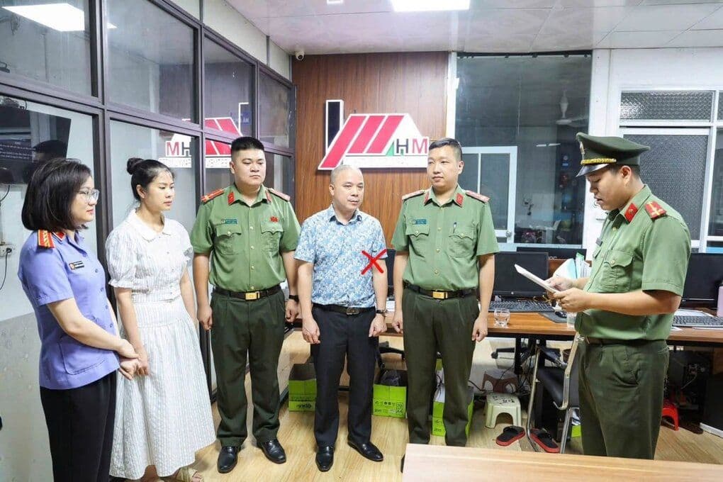 Công an khám xét nơi làm việc của giám đốc công ty lợi dụng chính sách nhà ở xã hội để trục lợi