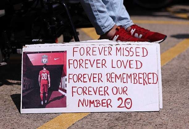 Cody Gakpo của Liverpool ghi bàn trong hiệp hai trận đấu với Preston.