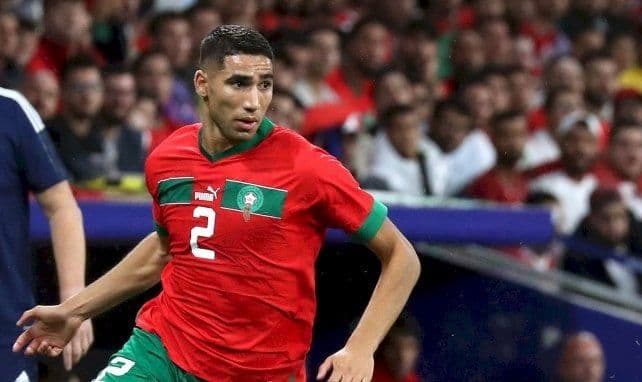 Cầu thủ Achraf Hakimi của đội tuyển Maroc trong một trận đấu quan trọng