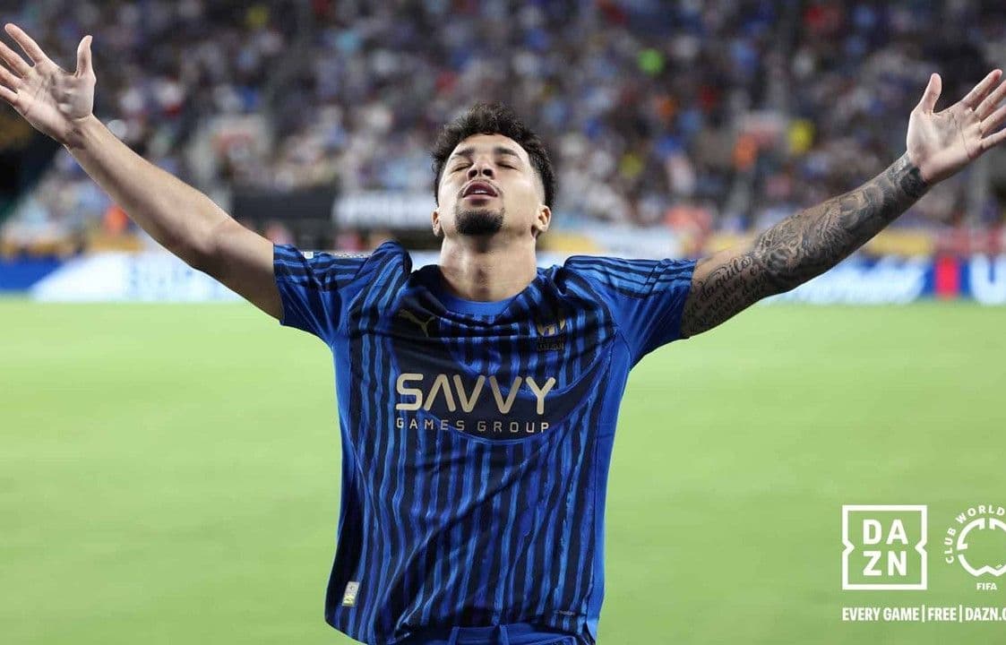 Cầu thủ Al Hilal ăn mừng chiến thắng gây địa chấn trước Manchester City.