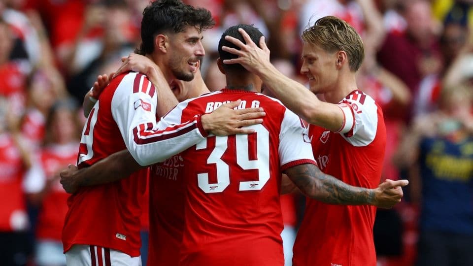 Cầu thủ Arsenal ăn mừng chiến thắng 3-0 trước Manchester City tại Siêu cúp Anh.