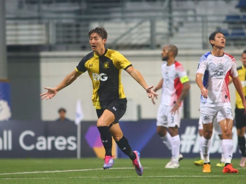 Cầu thủ Bangkok United ăn mừng bàn thắng trong trận đấu AFC Cup