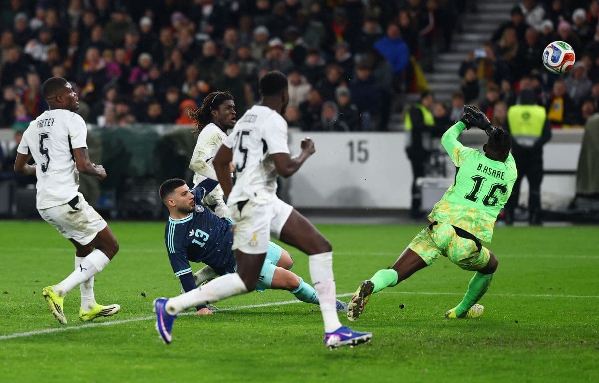 Cầu thủ dự bị Đức ghi bàn ấn định chiến thắng 2-1 trước Ghana