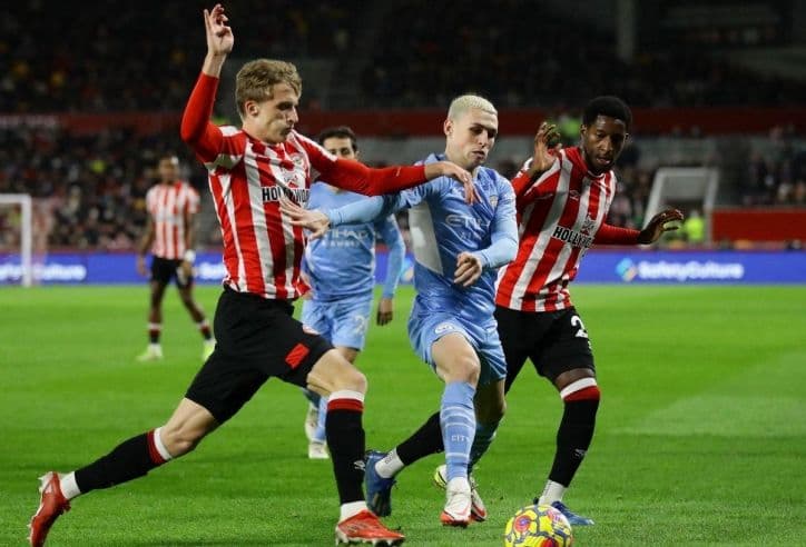 Cầu thủ Los Angeles FC và Atlanta United đối đầu trên sân BMO trong trận đấu kịch tính.