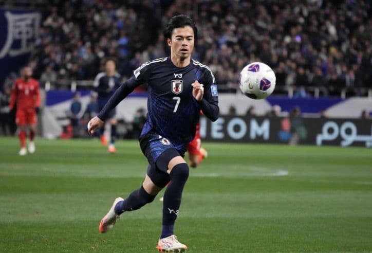 Cầu thủ Nhật Bản trong trận đấu giao hữu với Mexico trên sân cỏ Mexico