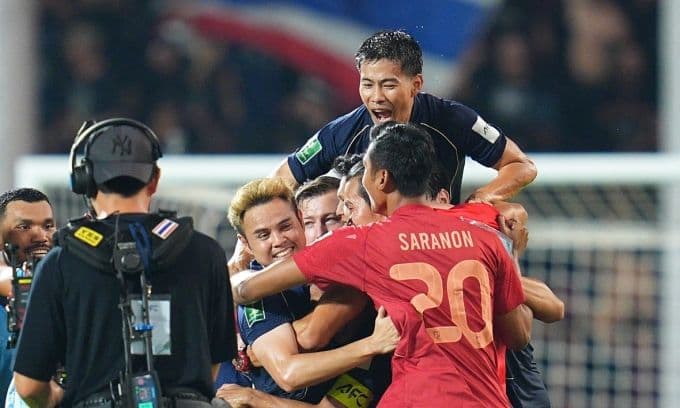 Cầu thủ Thái Lan ăn mừng chiến thắng vòng loại Asian Cup 2027.
