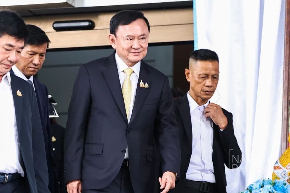 Cựu Thủ tướng Thái Lan Thaksin Shinawatra, một nhân vật chủ chốt của gia tộc Shinawatra, giữa những phán quyết pháp lý và biến động chính trường.