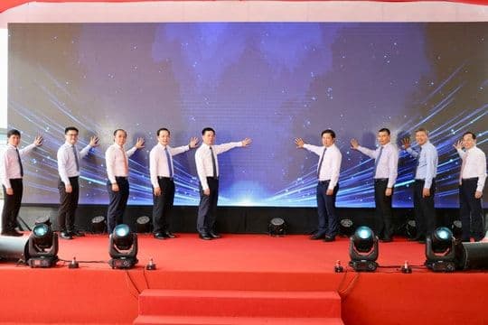 Dự án phòng thí nghiệm đóng gói vi mạch bán dẫn hiện đại của Viettel