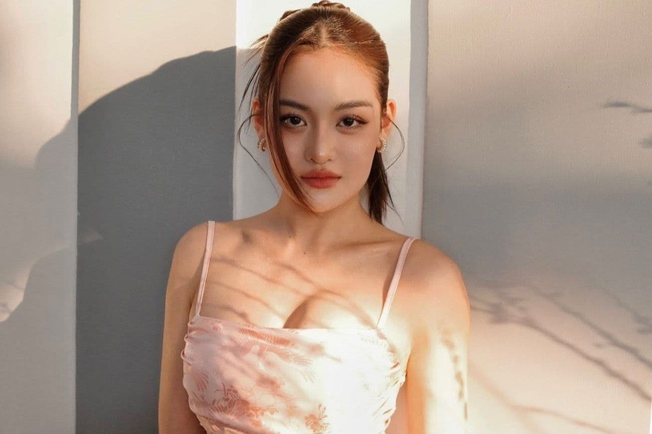 Diễn viên nữ đóng vai Thương, người yêu của Quân, trong phim "Bước chân vào đời" tập 15.