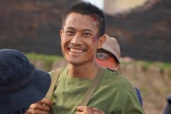 Diễn viên Phương Nam trong vai Tạ, với vẻ ngoài khắc khổ sau quá trình lột xác cho phim 'Mưa Đỏ'.