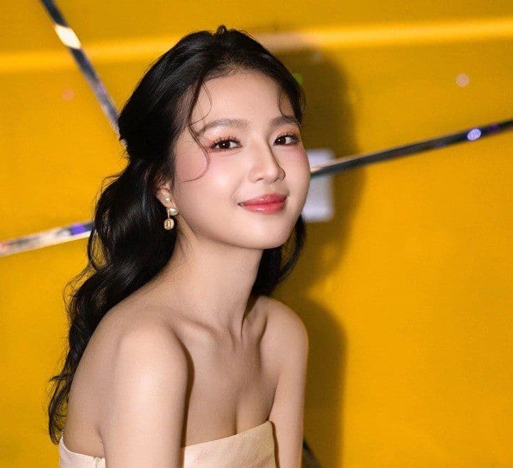 Dàn diễn viên phim Thiên đường máu, một ví dụ về thành công doanh thu nhưng vẫn đối mặt áp lực rút rạp trong màn ảnh Việt.