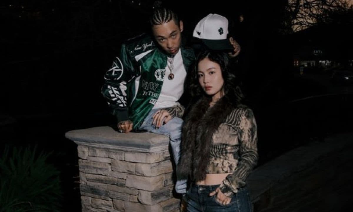 DOK2 và Lee Hi công khai mối quan hệ và ra mắt dự án âm nhạc chung 'You & Me'.
