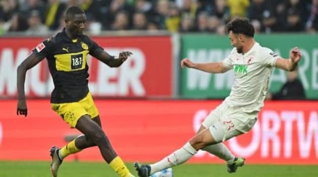Dortmund đối đầu Augsburg, đội bóng được xem là khắc tinh.