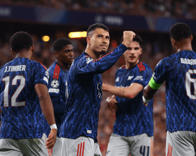 Gabriel Martinelli ăn mừng bàn mở tỷ số, định đoạt số phận trận đấu Arsenal vs Bilbao tại Champions League.