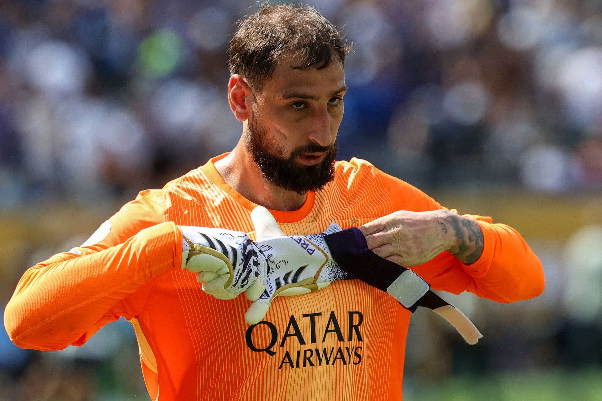 Gianluigi Donnarumma đối mặt với tương lai không chắc chắn tại PSG