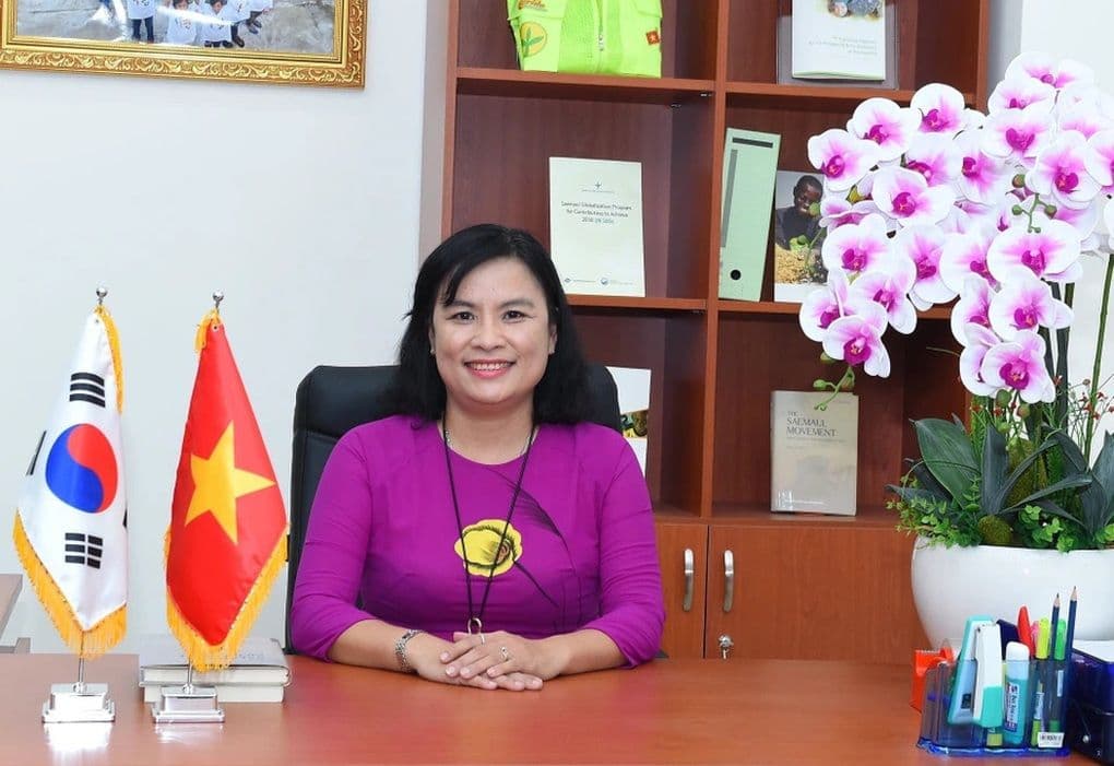 GS.TS Ngô Thị Phương Lan, nữ hiệu trưởng đầu tiên của Đại học Khoa học xã hội & Nhân văn, người đã để lại dấu ấn sâu sắc trong việc định hình tương lai học đường.